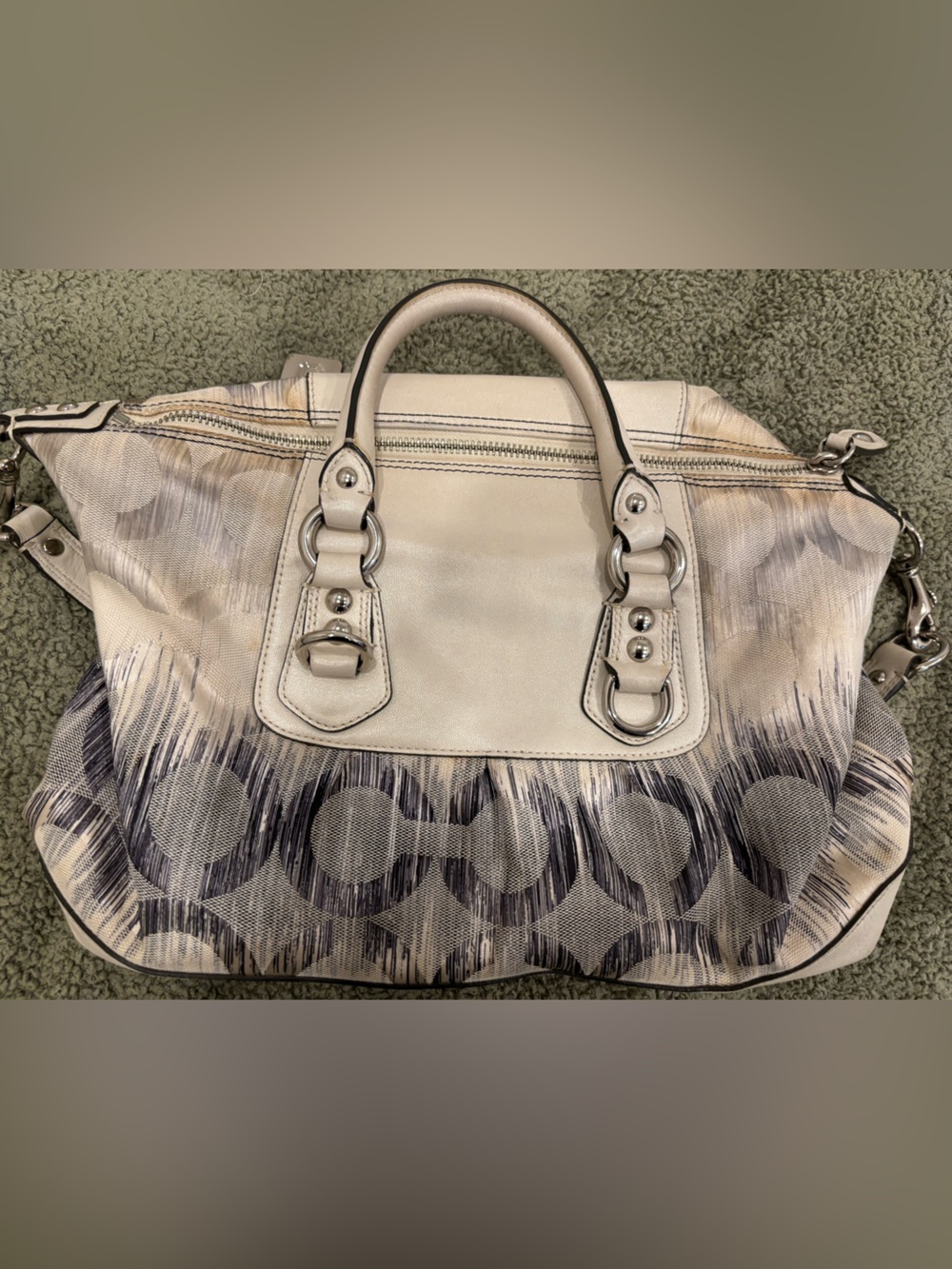 Coach Madison Op Art kat Sabrina Satchel Signature Tote Monogram Canvas Silver - Picture 3 of 10